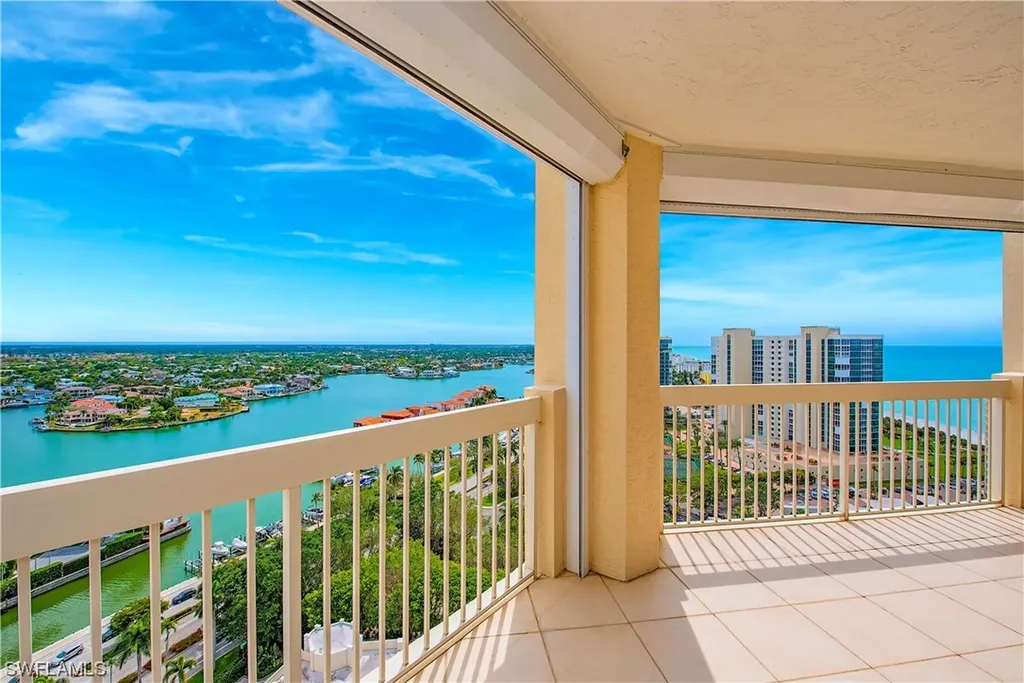 4021 Gulf Shore Boulevard N Naples FL 34103