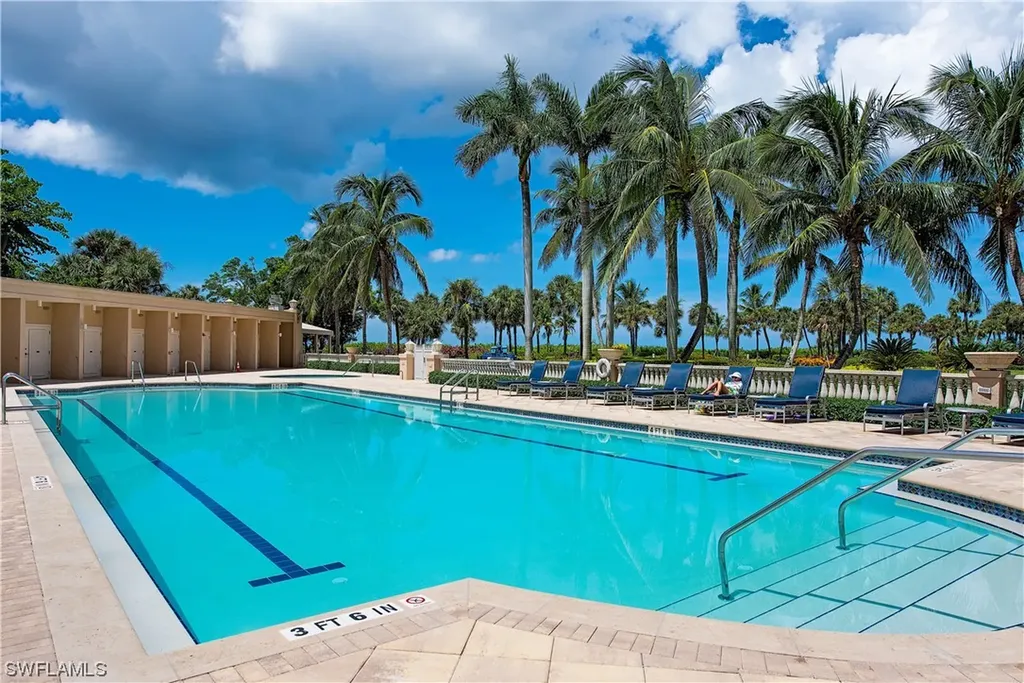 4021 Gulf Shore Boulevard N Naples FL 34103