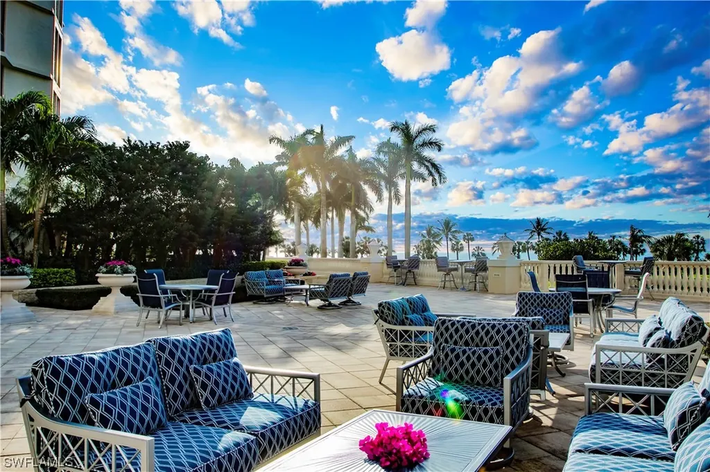 4021 Gulf Shore Boulevard N Naples FL 34103