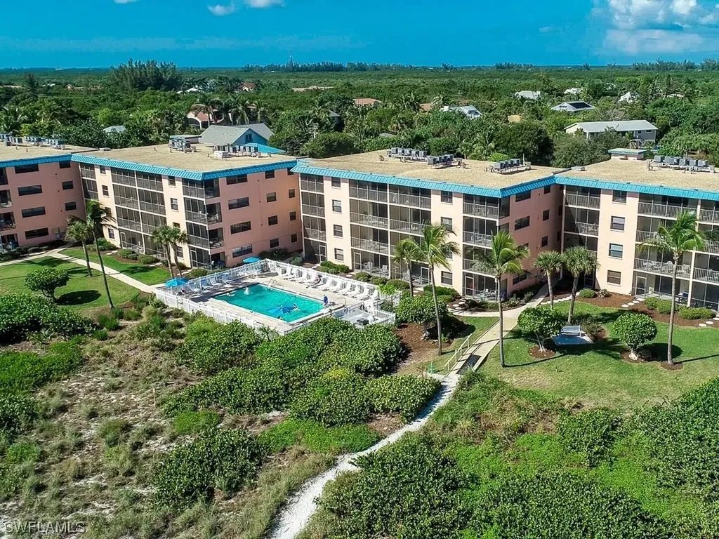 2230 Camino Del Mar Drive Sanibel FL 33957