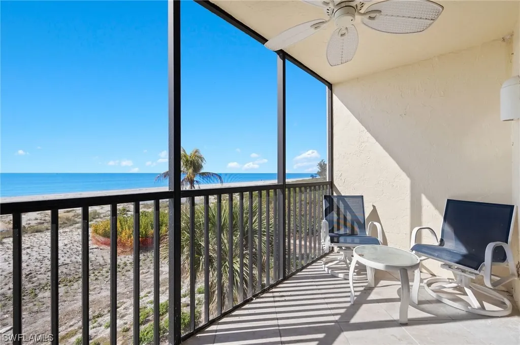 2230 Camino Del Mar Drive Sanibel FL 33957