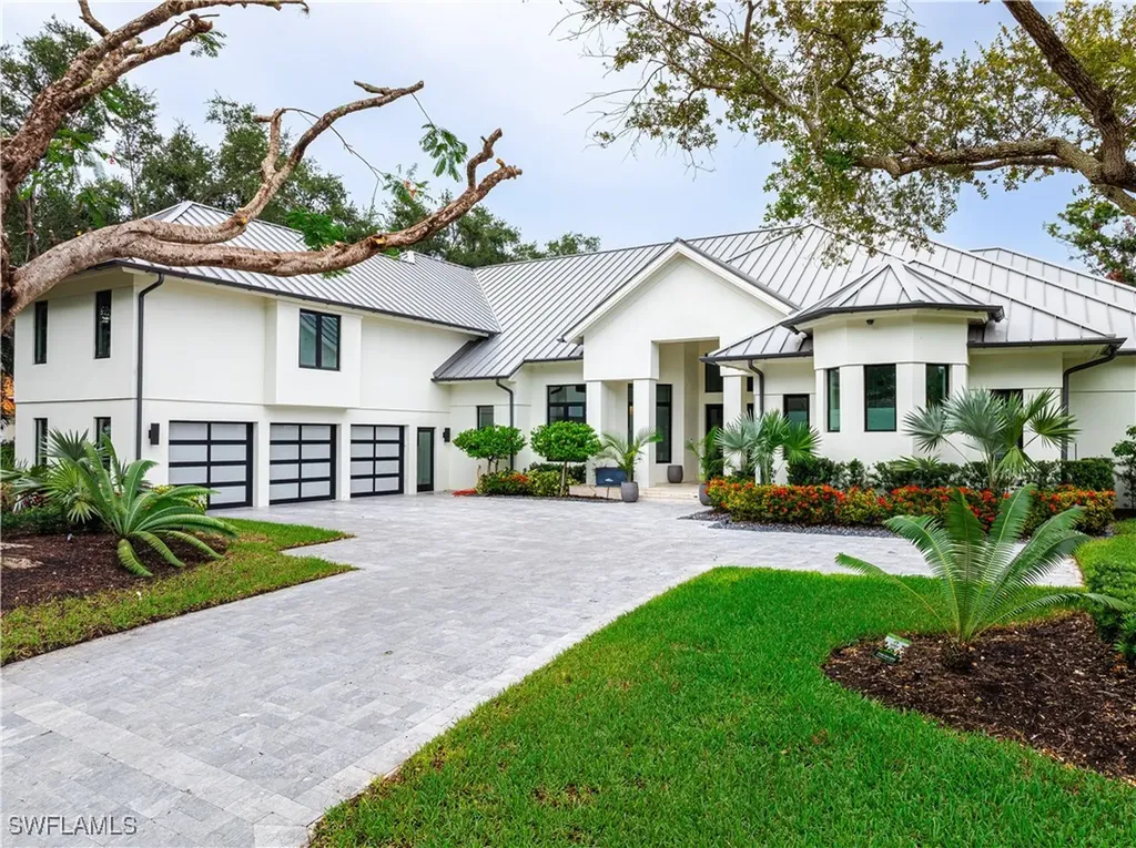 681 Katemore Lane Naples FL 34108