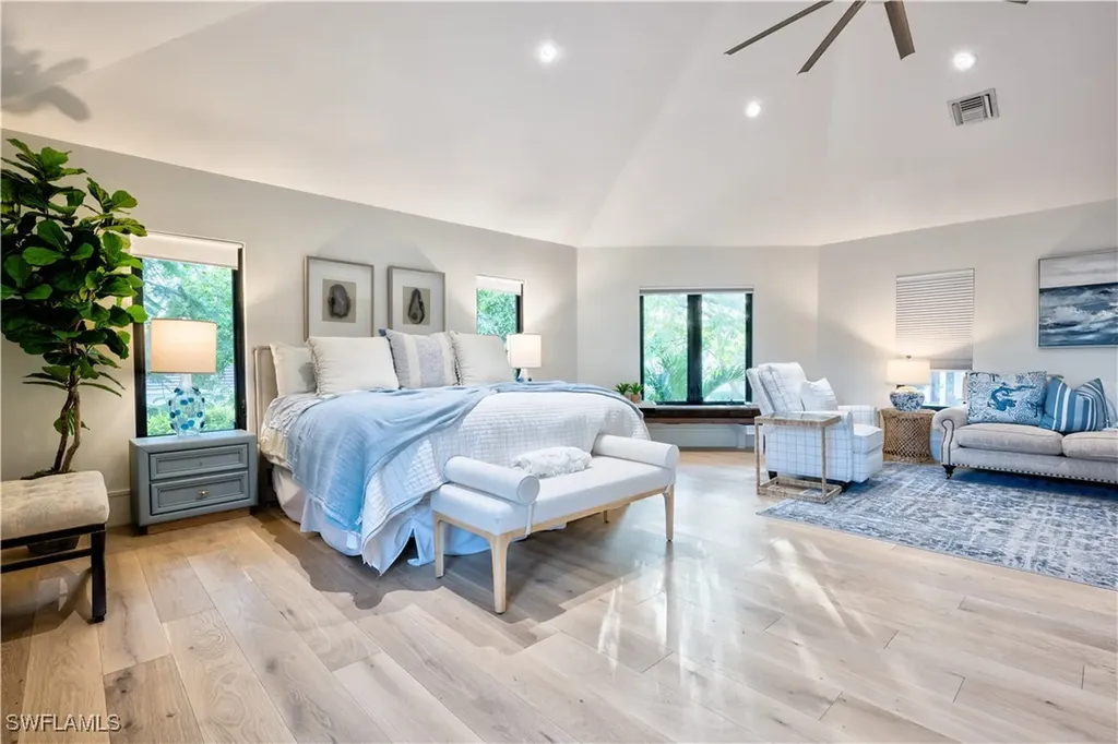 681 Katemore Lane Naples FL 34108