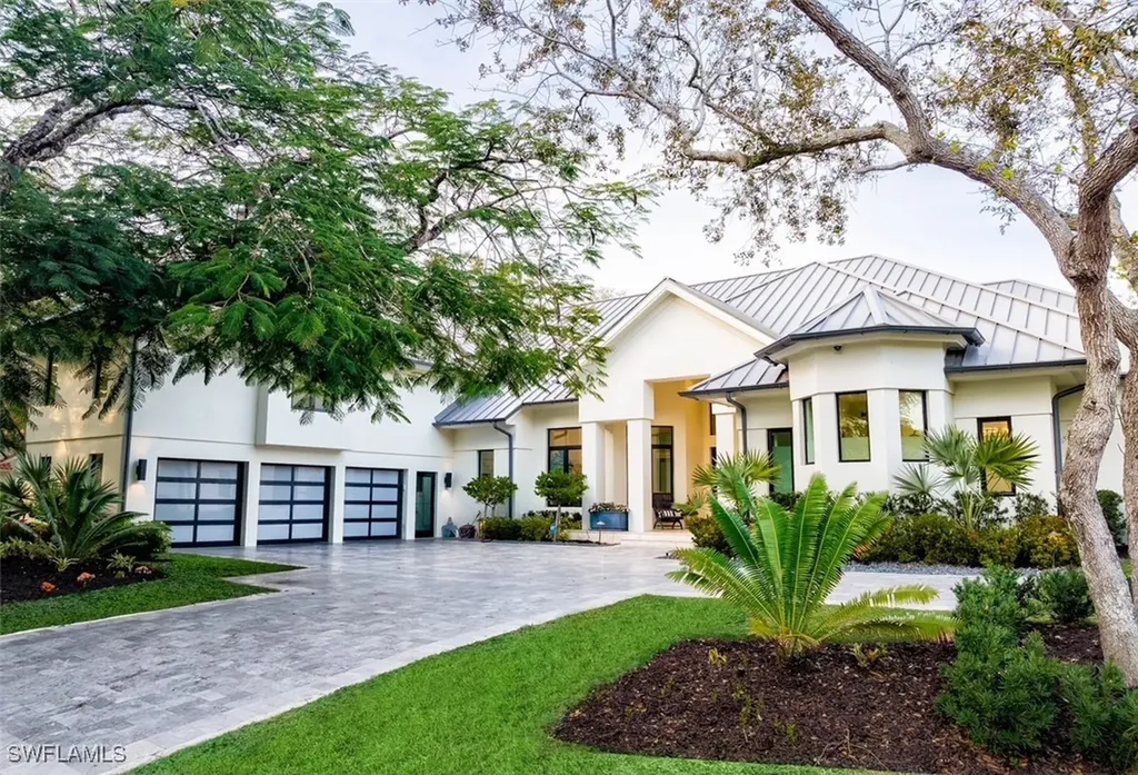 681 Katemore Lane Naples FL 34108