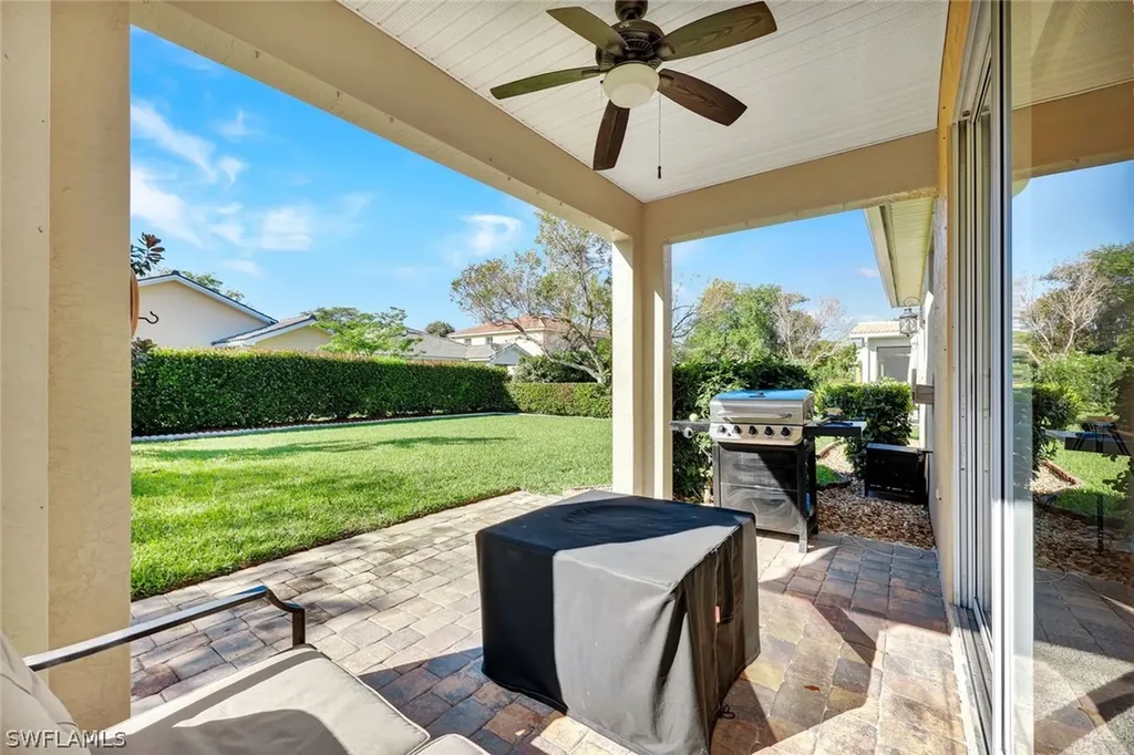 9262 Chestnut Tree Loop Fort Myers FL 33967