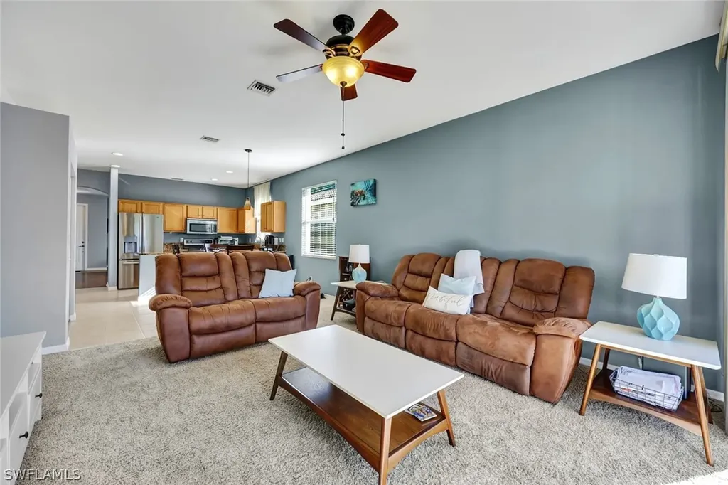 9262 Chestnut Tree Loop Fort Myers FL 33967