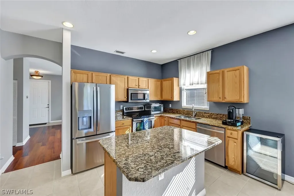 9262 Chestnut Tree Loop Fort Myers FL 33967