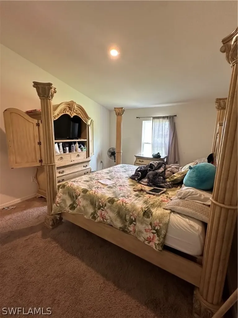 136 Zobora Circle Fort Myers FL 33913