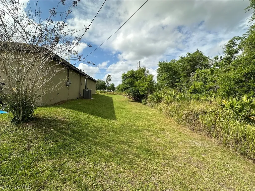 136 Zobora Circle Fort Myers FL 33913