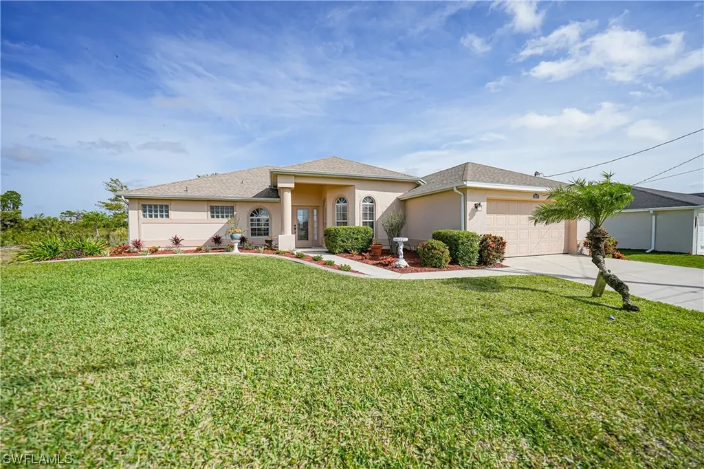 2517 SW 2nd Terrace Cape Coral FL 33991