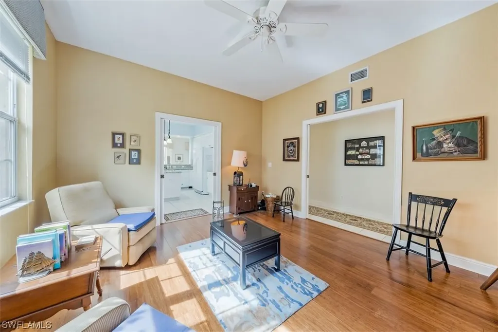 562 Vintage Reserve Lane Naples FL 34119