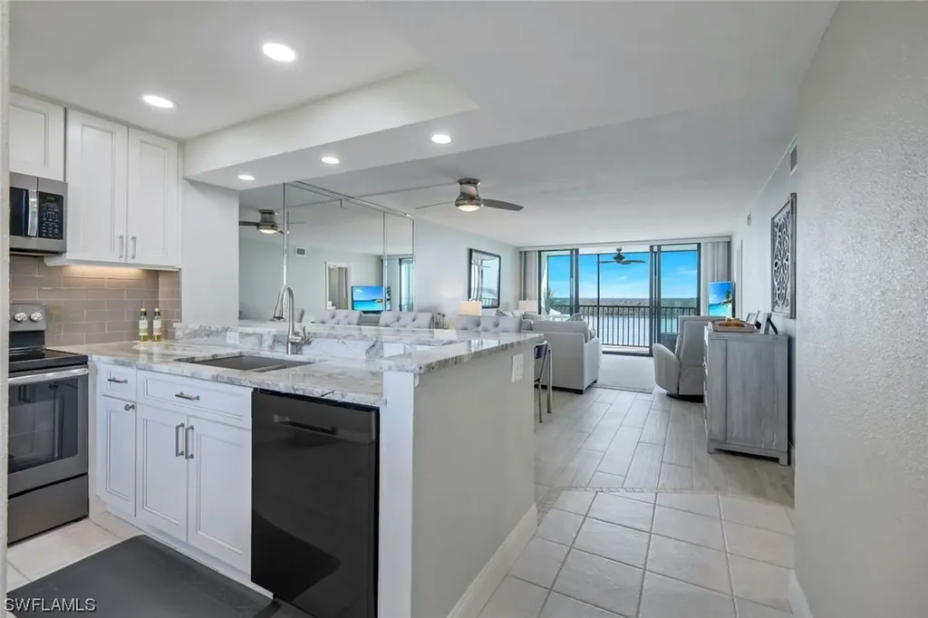 4253 Bay Beach Lane Fort Myers Beach FL 33931