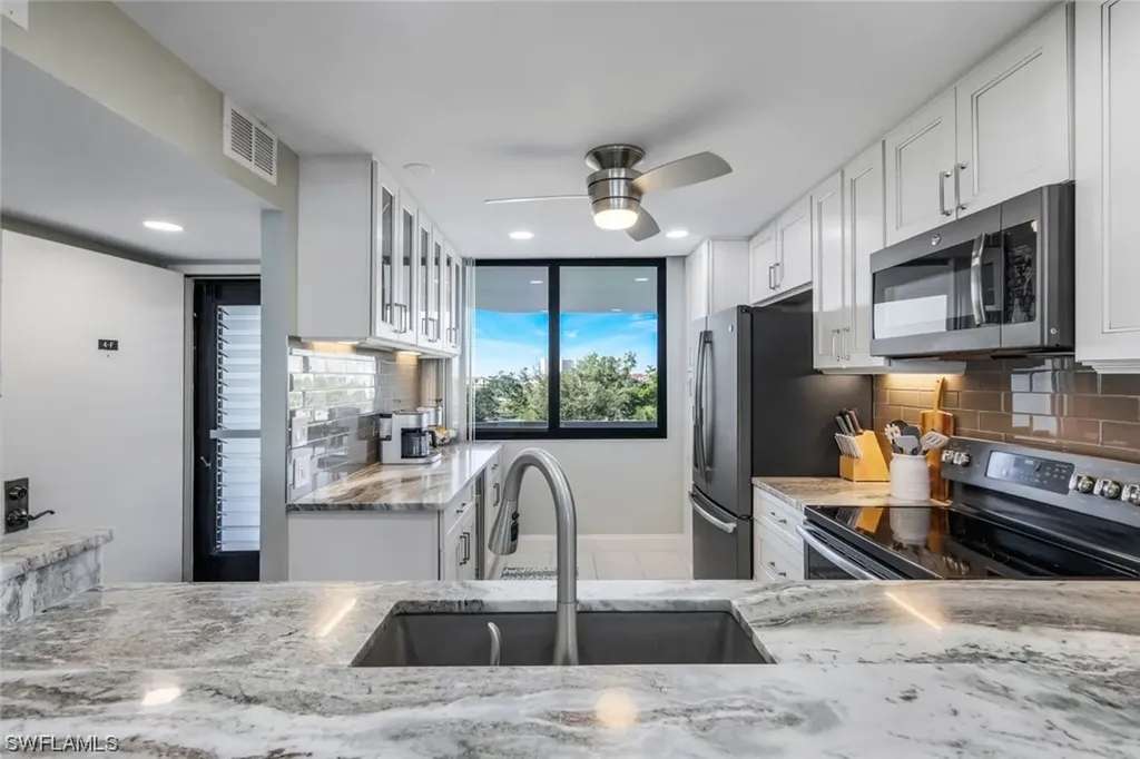 4253 Bay Beach Lane Fort Myers Beach FL 33931