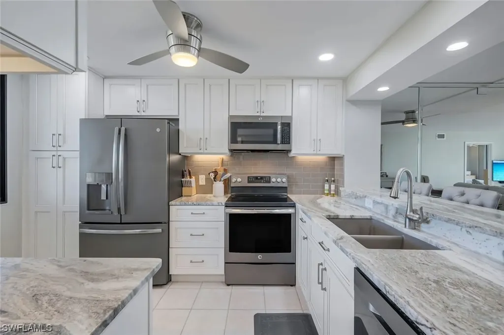 4253 Bay Beach Lane Fort Myers Beach FL 33931