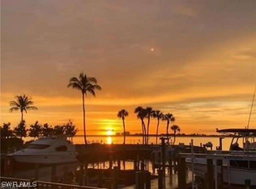 17690 Bryan Court Fort Myers Beach FL 33931