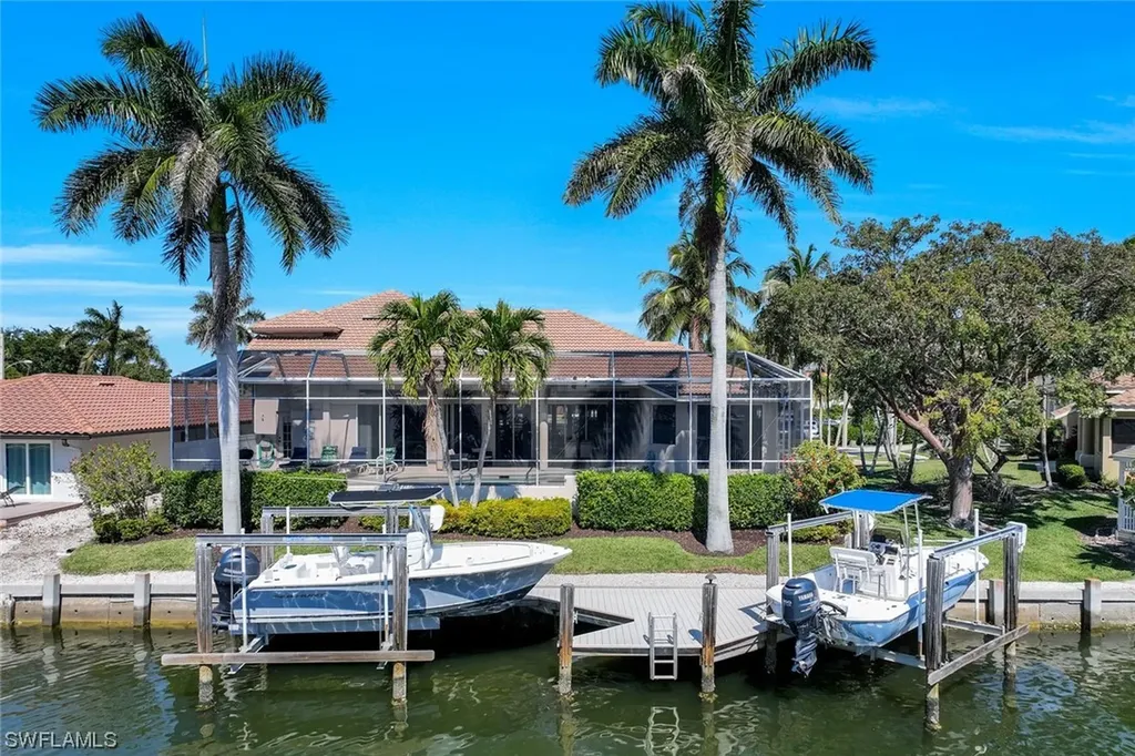 781 Holly Court Marco Island FL 34145