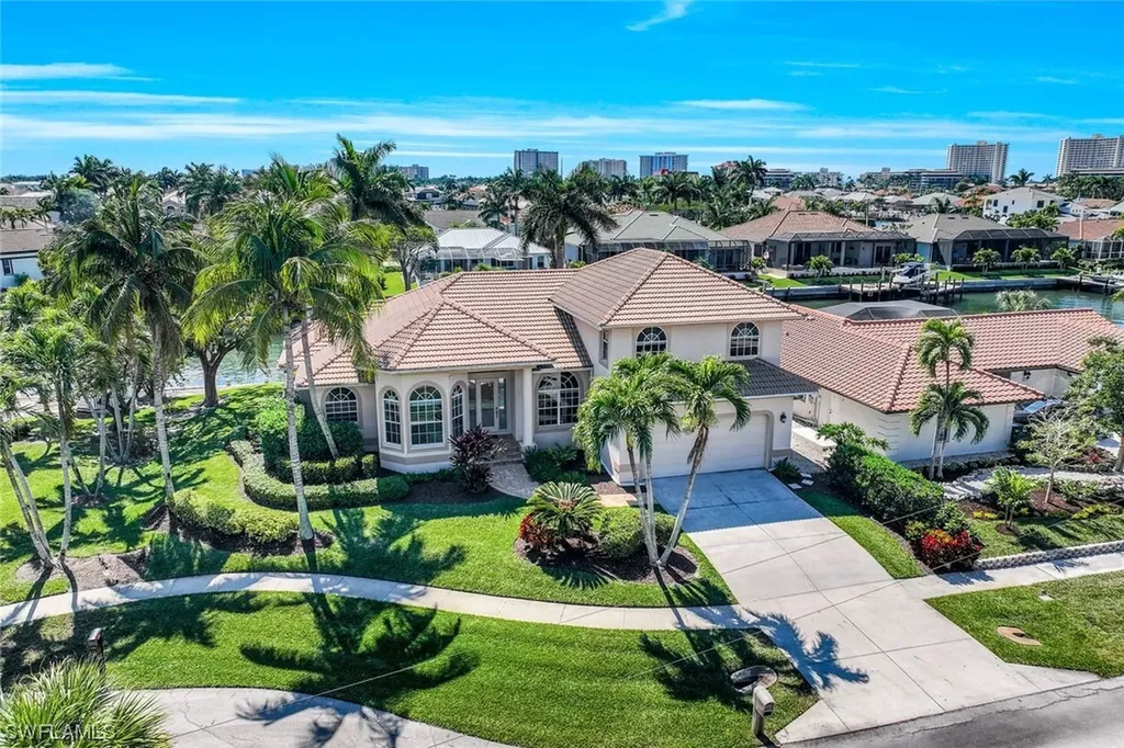 781 Holly Court Marco Island FL 34145