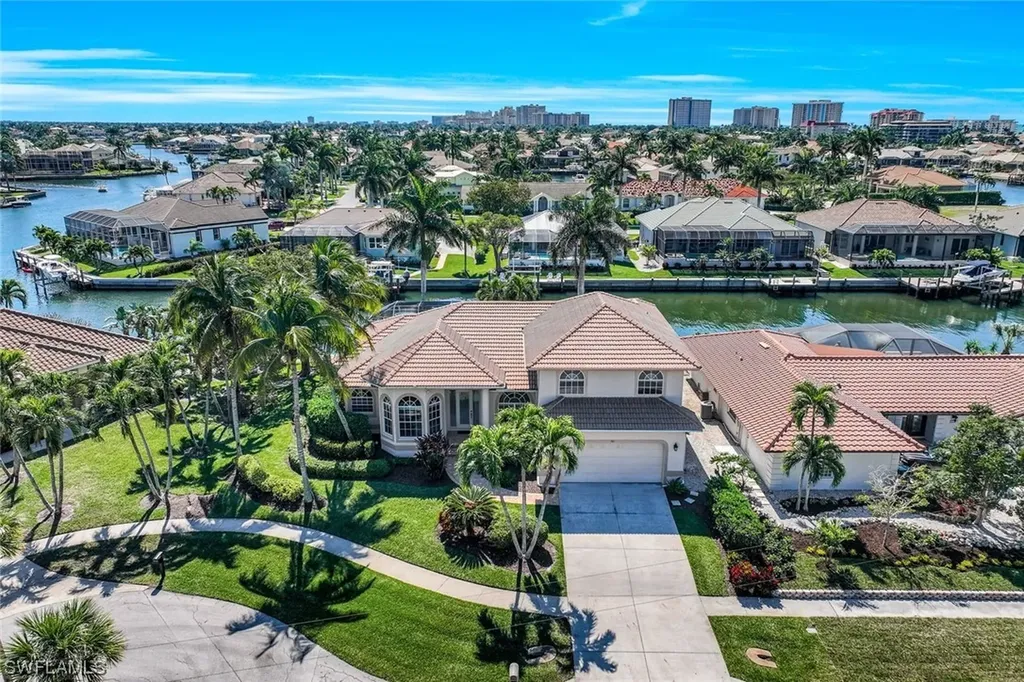 781 Holly Court Marco Island FL 34145