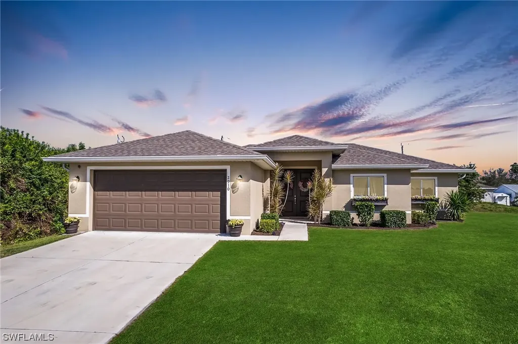 2910 39th Street SW Lehigh Acres FL 33976