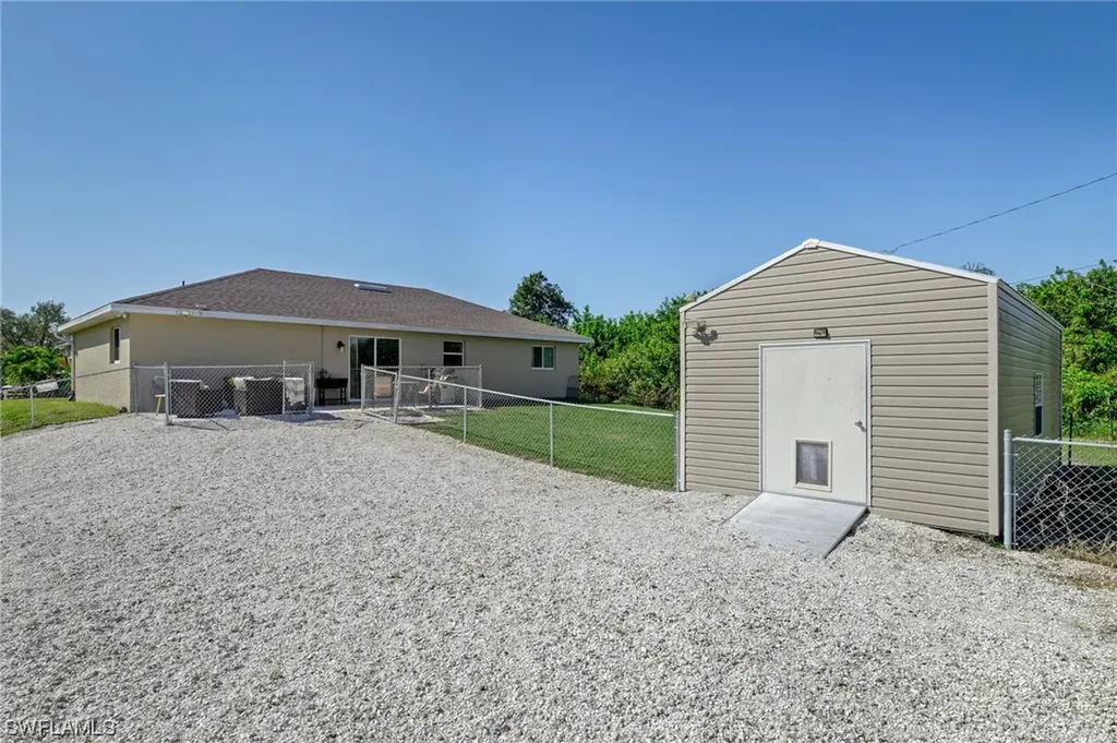 2910 39th Street SW Lehigh Acres FL 33976