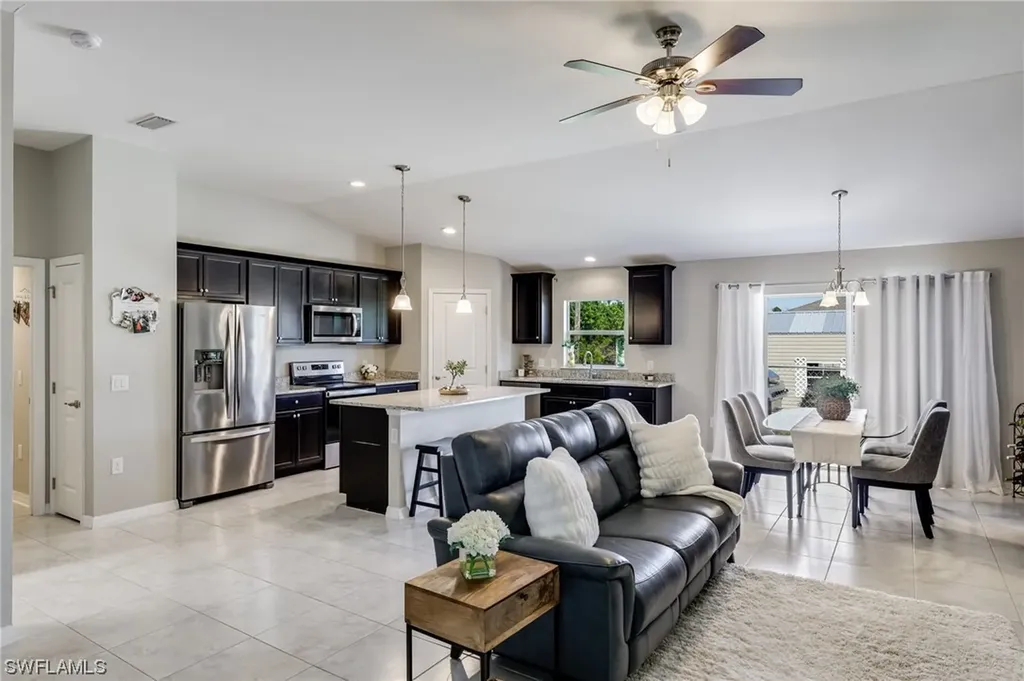 2910 39th Street SW Lehigh Acres FL 33976