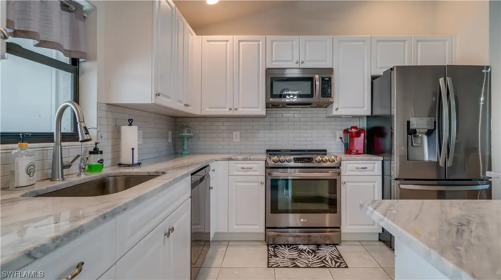 1239 NW 36th Place Cape Coral FL 33993
