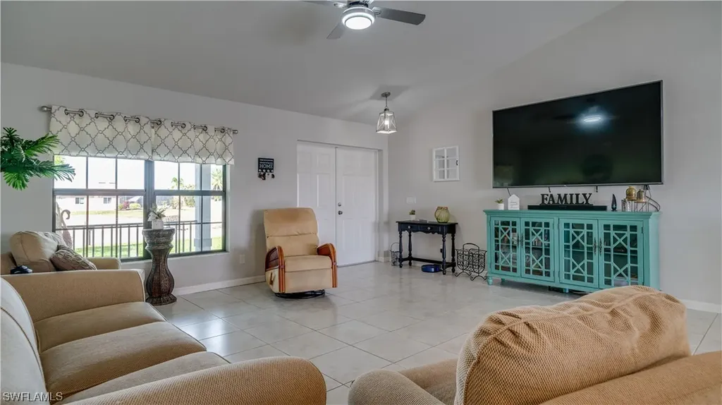 1239 NW 36th Place Cape Coral FL 33993
