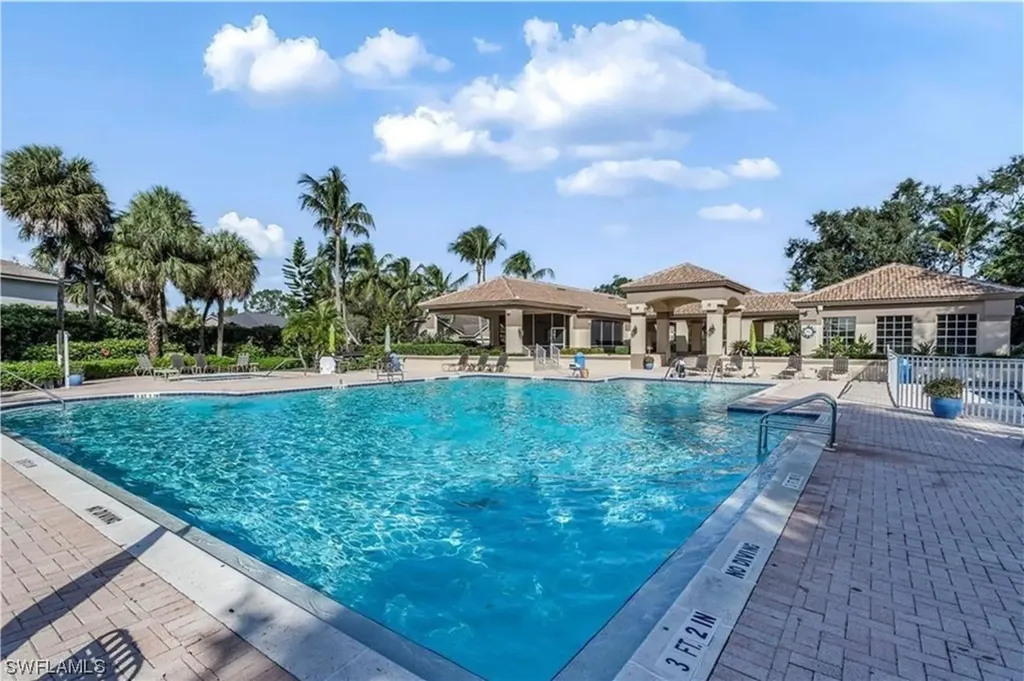 7750 Gardner Drive Naples FL 34109