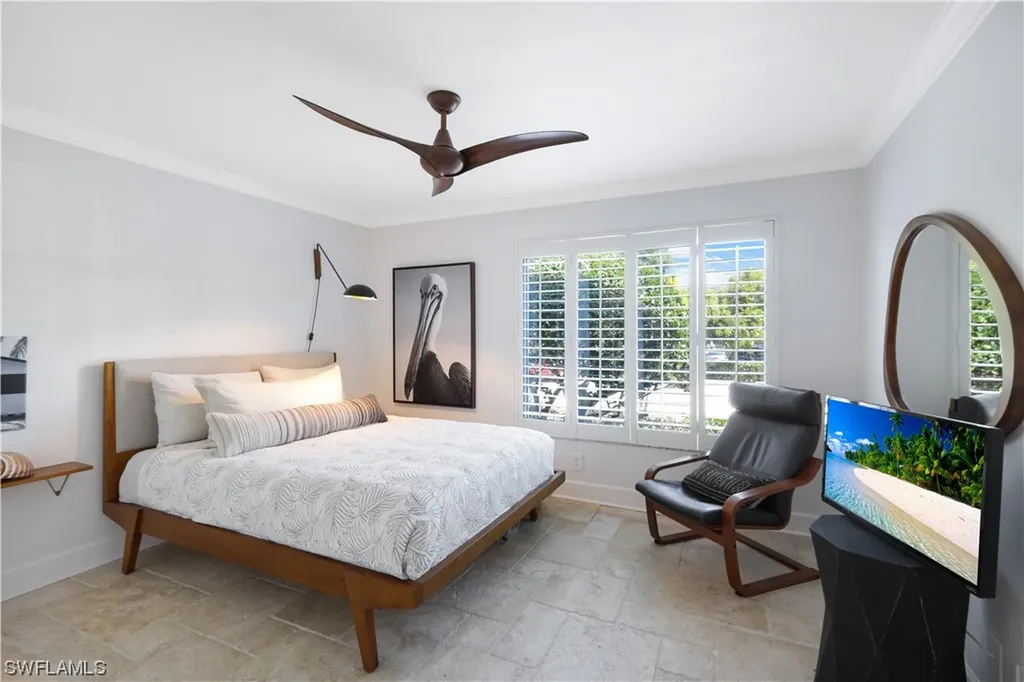 634 7th Avenue S Naples FL 34102