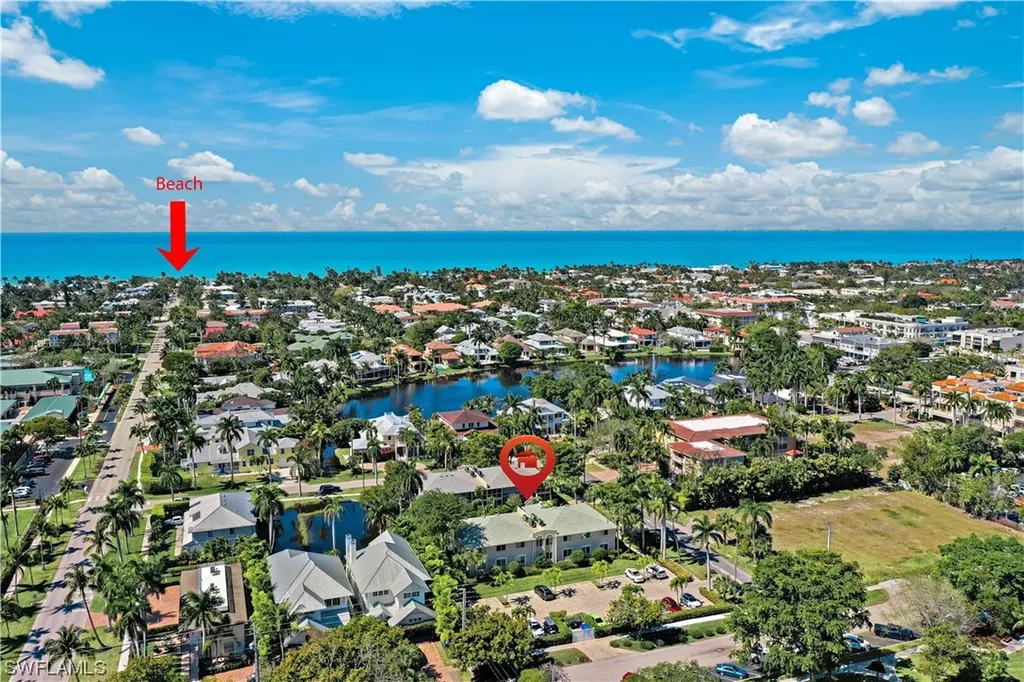634 7th Avenue S Naples FL 34102