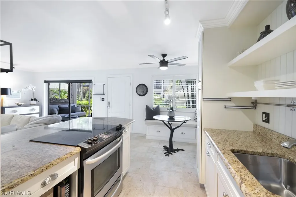 634 7th Avenue S Naples FL 34102