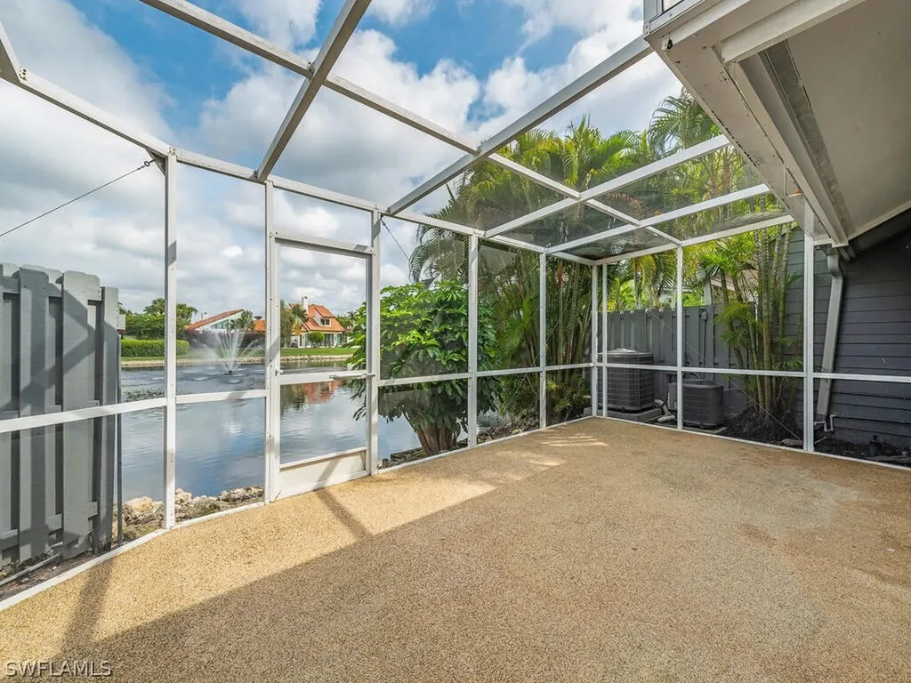 625 Bridgeway Lane Naples FL 34108