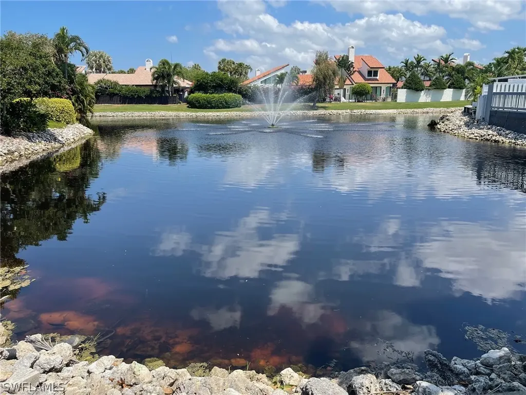 625 Bridgeway Lane Naples FL 34108