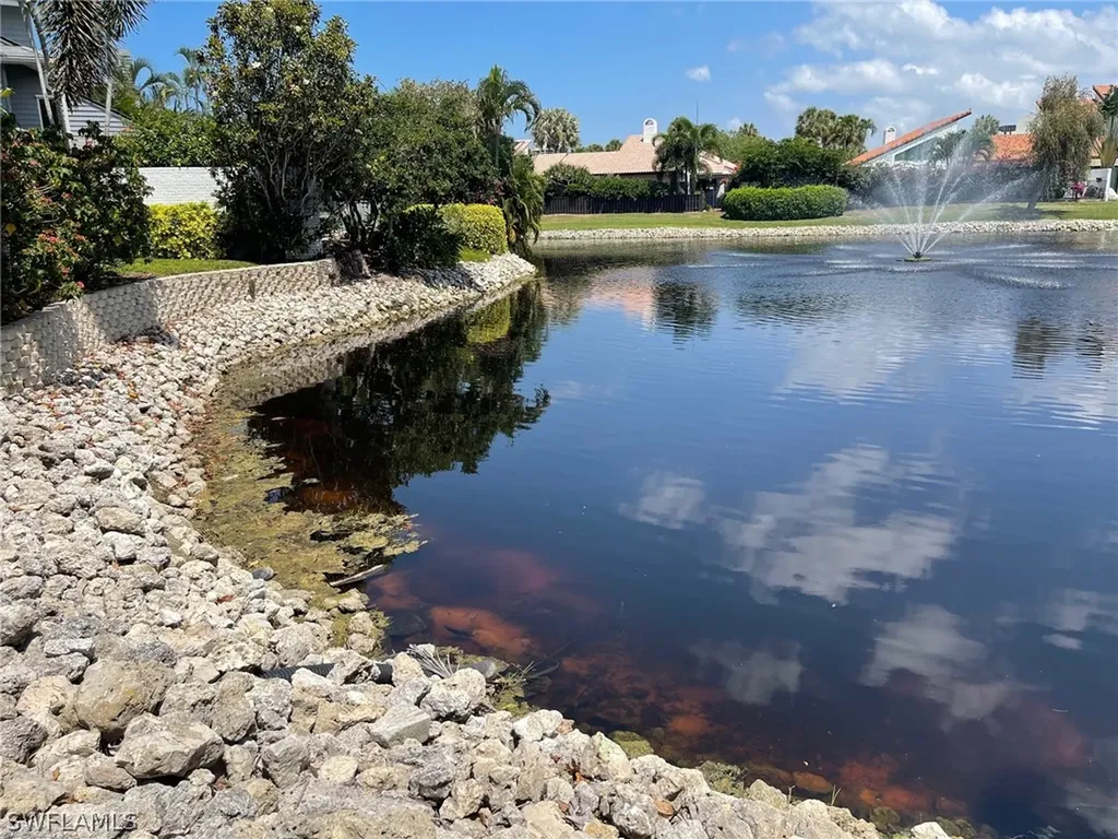 625 Bridgeway Lane Naples FL 34108