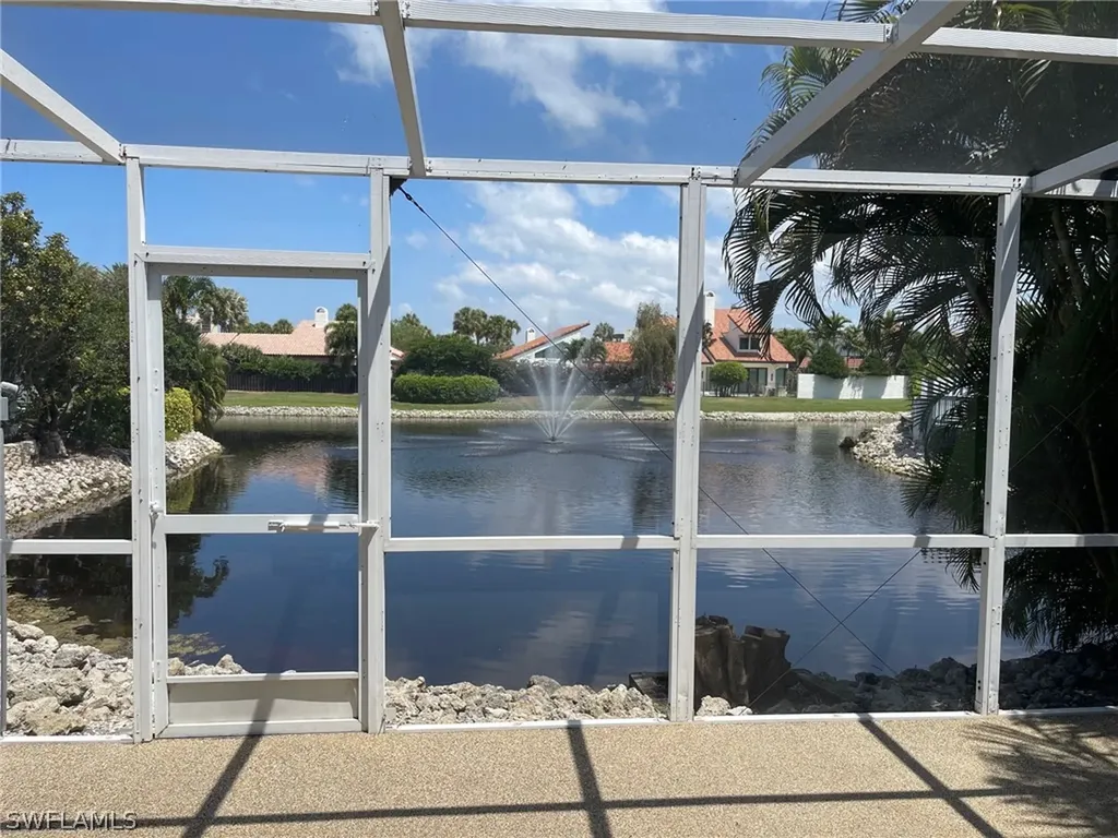 625 Bridgeway Lane Naples FL 34108