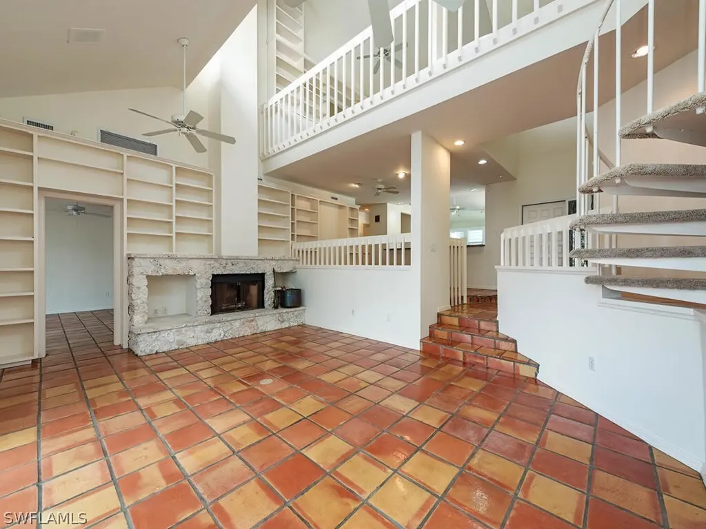 625 Bridgeway Lane Naples FL 34108