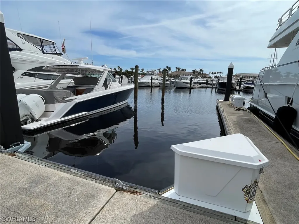48' Boat Slip At Gulf Harbour F-15 Fort Myers FL 33908