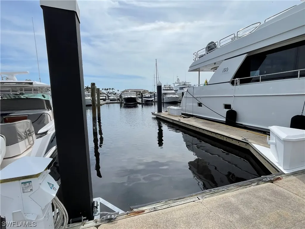 48' Boat Slip At Gulf Harbour F-15 Fort Myers FL 33908