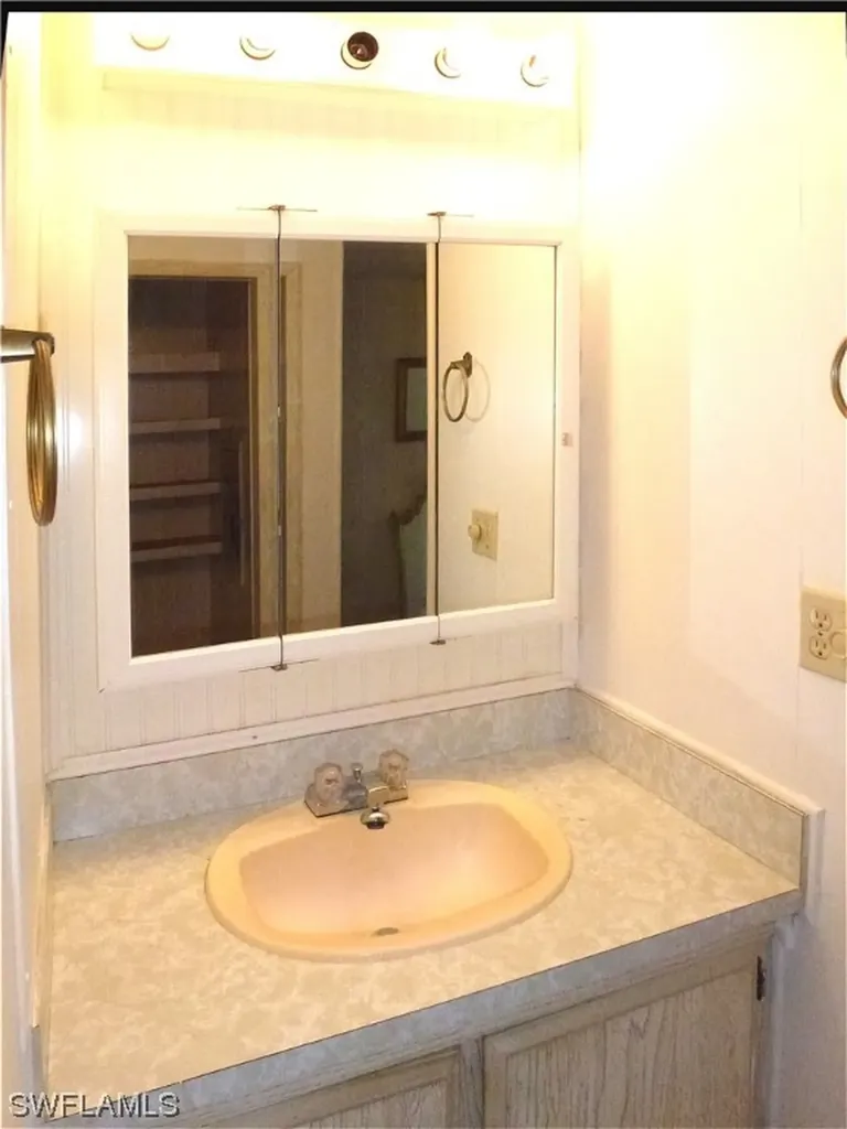 2820 Breezewood Drive North Fort Myers FL 33917