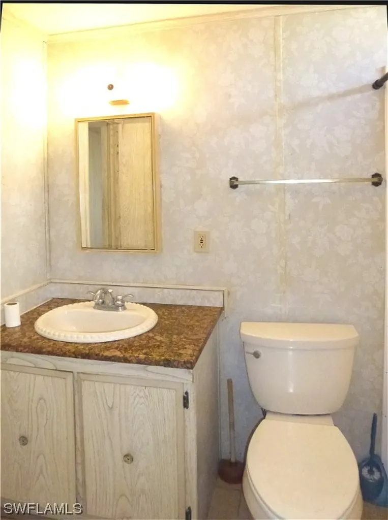 2820 Breezewood Drive North Fort Myers FL 33917