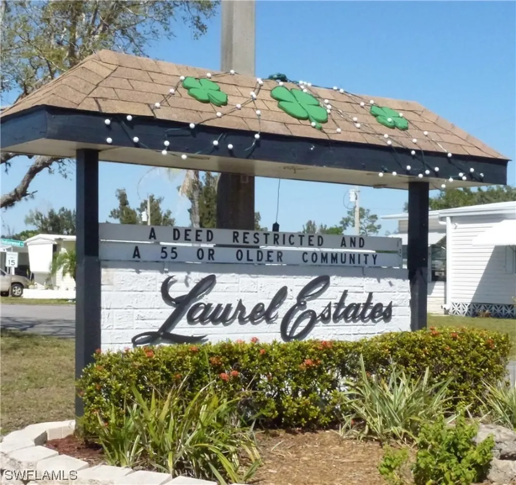 2820 Breezewood Drive North Fort Myers FL 33917