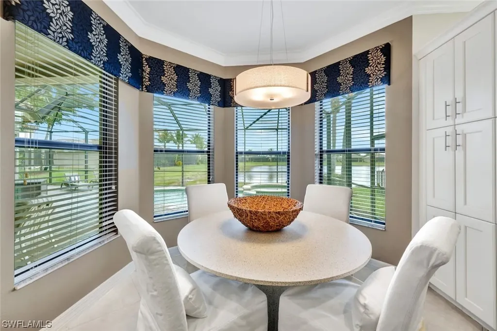 2708 Crystal Way Naples FL 34119