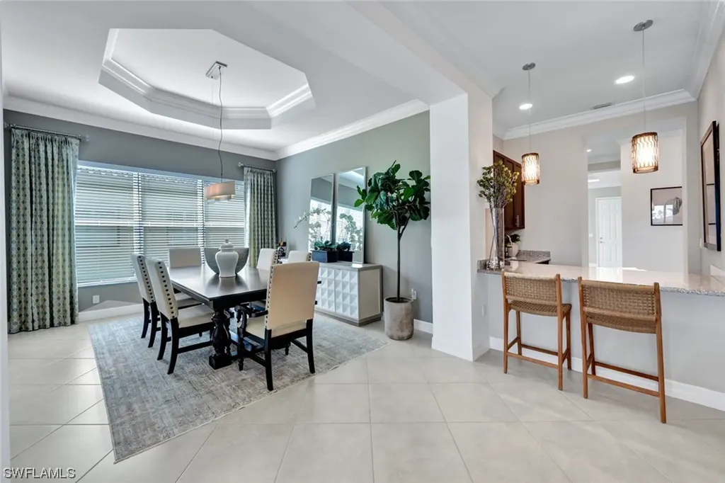 2708 Crystal Way Naples FL 34119