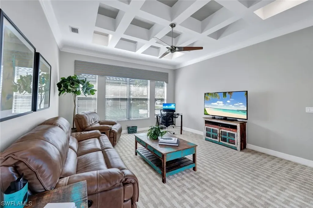 2708 Crystal Way Naples FL 34119