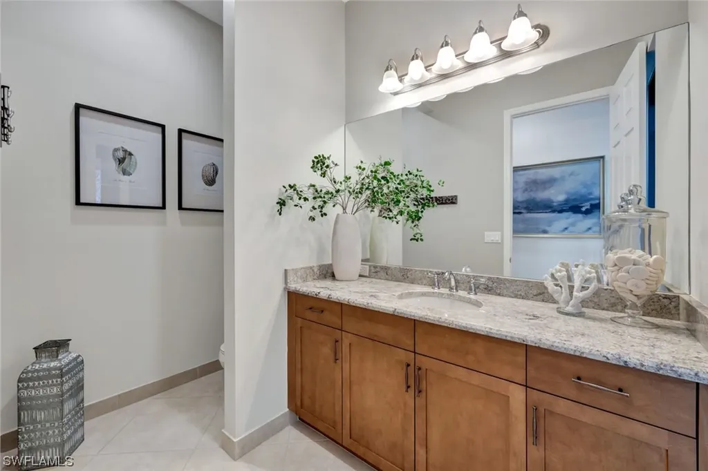 2708 Crystal Way Naples FL 34119