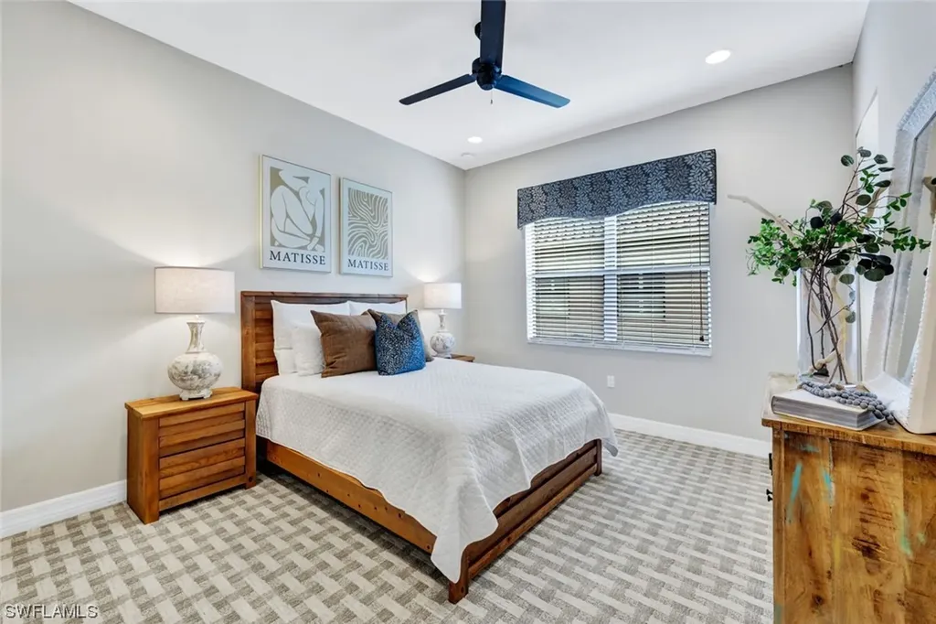 2708 Crystal Way Naples FL 34119