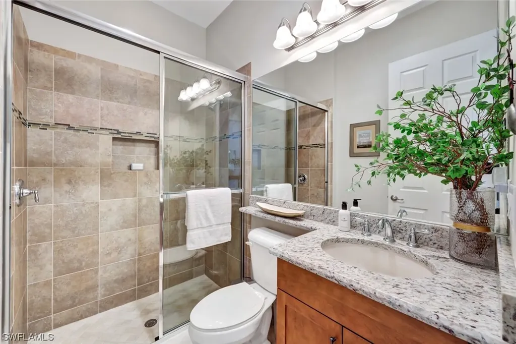 2708 Crystal Way Naples FL 34119