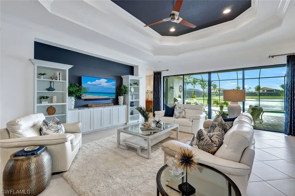2708 Crystal Way Naples FL 34119