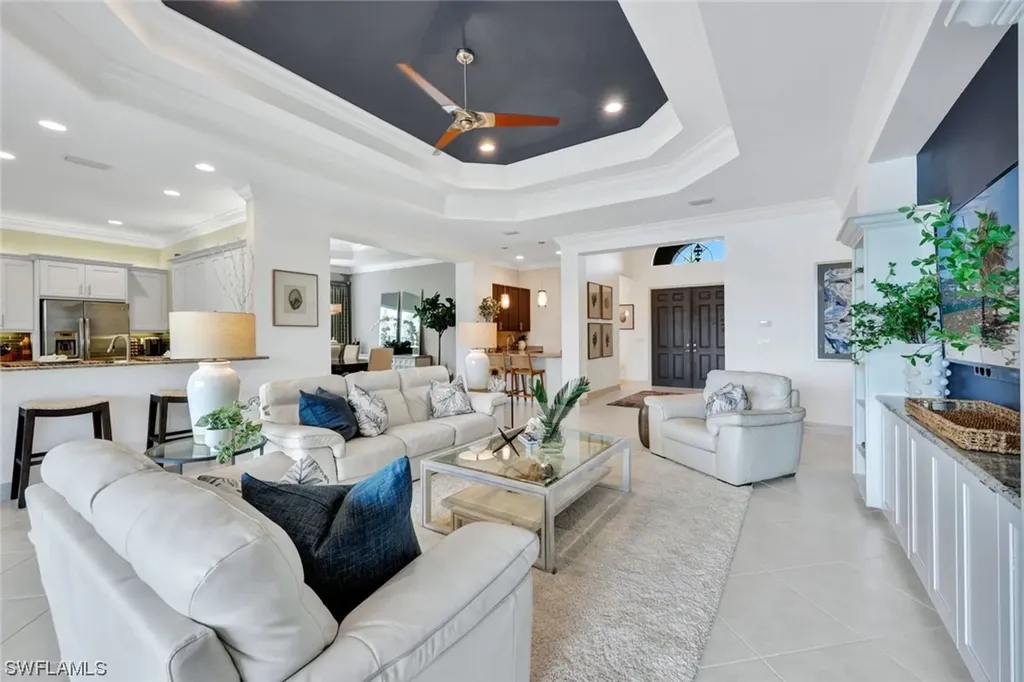 2708 Crystal Way Naples FL 34119