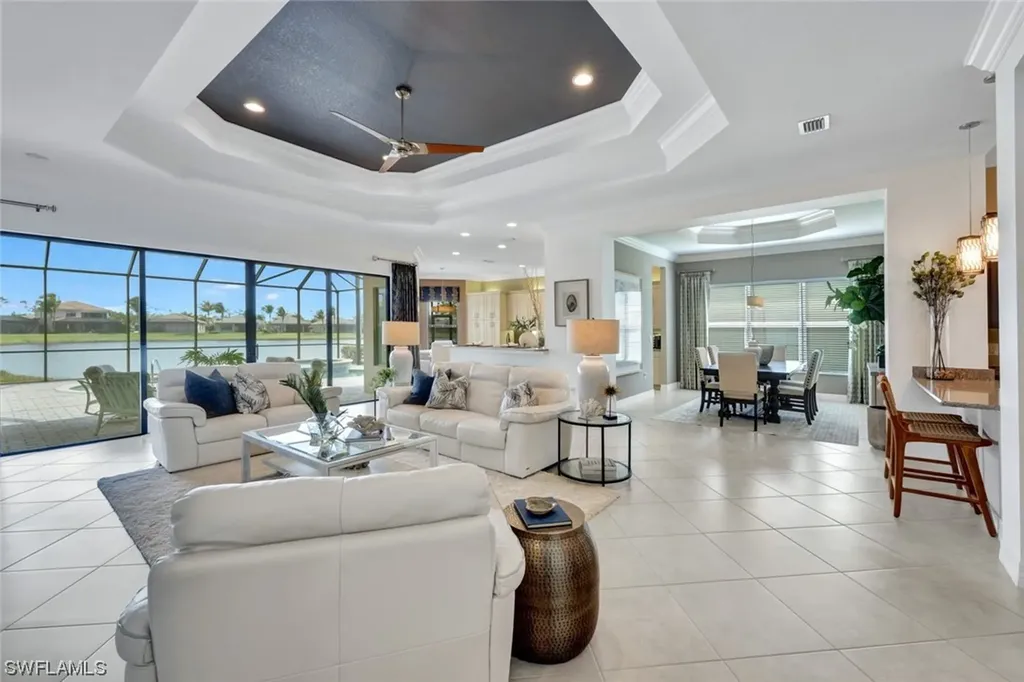 2708 Crystal Way Naples FL 34119